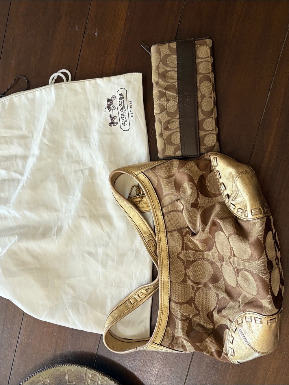 Vintage coach bag and wallet